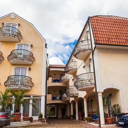 Villa Mediterran Хевіз Екстер'єр фото