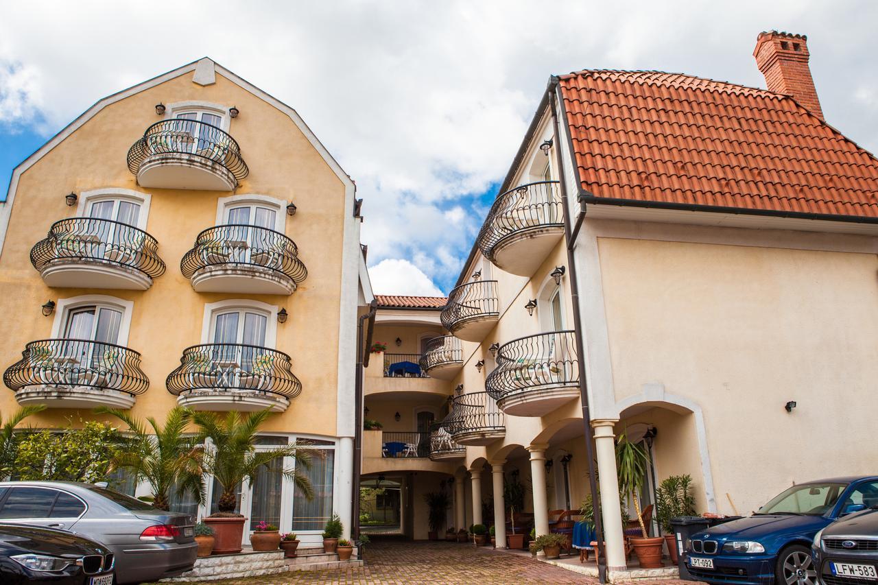 Villa Mediterran Хевіз Екстер'єр фото